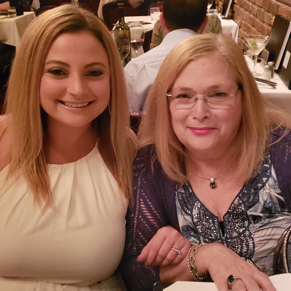 Meet your Posher, Melissa